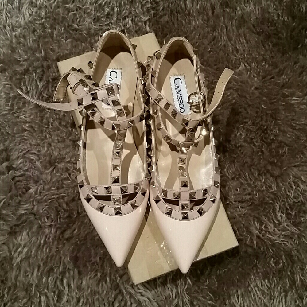 CAMSSOO Metal stud, strappy ankle, pointy toe flat